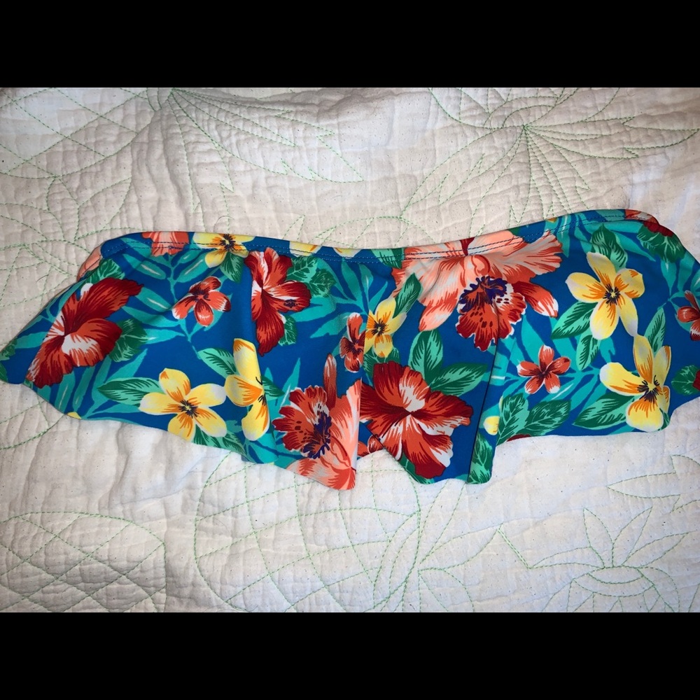 Forever 21 Bathing suit top